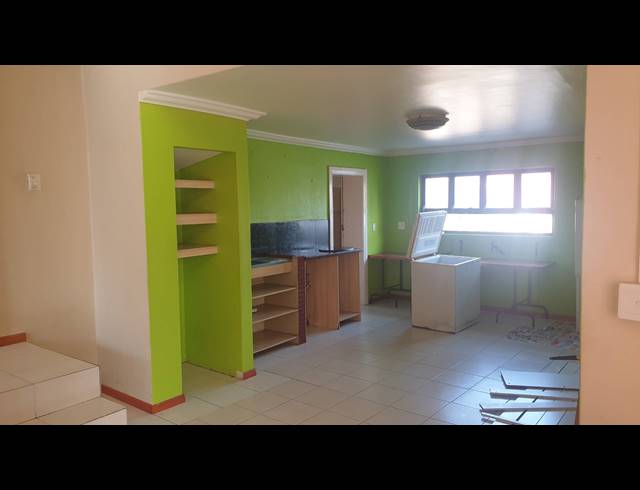 430M² BUILDING FOR SALE IN WOODSTOCK